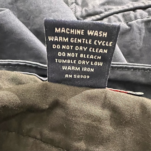 NWT $60 Roundtree & York Men’s  Cargo Shorts - Picture 8 of 9